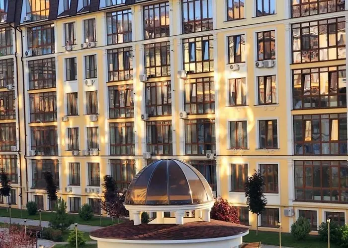 Club Marine Апартаменти